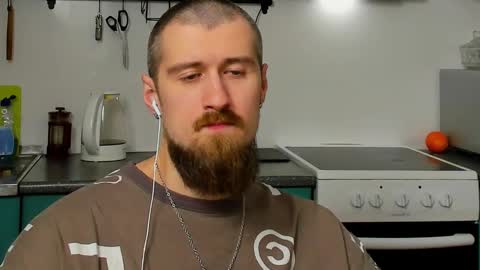 Zeus online show from February 2, 1:14 am