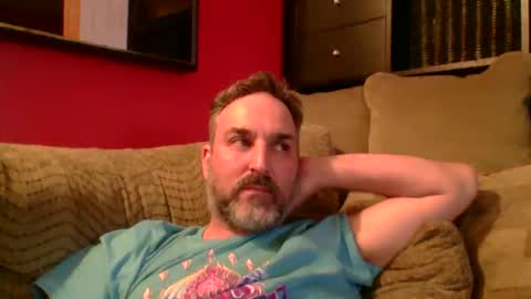 beardedambition online show from May 28, 1:47 am