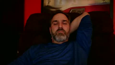 beardedambition online show from November 7, 3:42 am