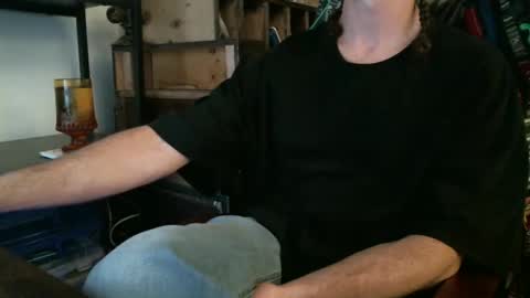 beardie89 online show from October 12, 7:23 am