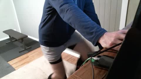 bearfer online show from March 2, 1:43 am