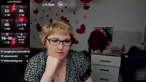 Snapshot of beautiful_lina7 chatting on February 18, 11:41 pm your Lana online show from February 18, 11:41 pm