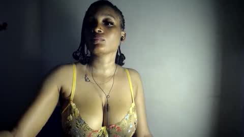 moanna online show from March 19, 8:47 pm