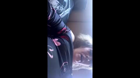 Snapshot of beauty0829 chatting on October 27, 7:41 am beauty0829 online show from October 27, 7:41 am