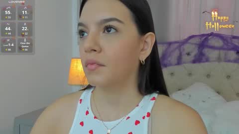 Snapshot of beautyari_ chatting on October 13, 12:40 pm Ariana Reyes online show from October 13, 12:40 pm