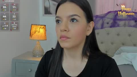 Snapshot of beautyari_ chatting on October 20, 12:43 pm Ariana Reyes online show from October 20, 12:43 pm