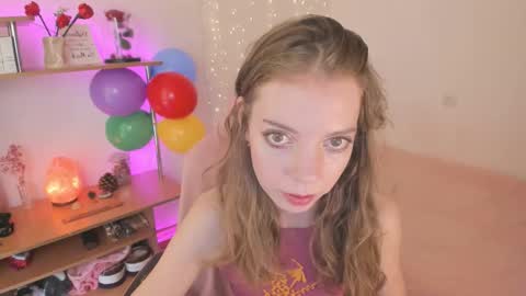 Snapshot of beautyeliise chatting on September 9, 8:58 am Eliise online show from September 9, 8:58 am