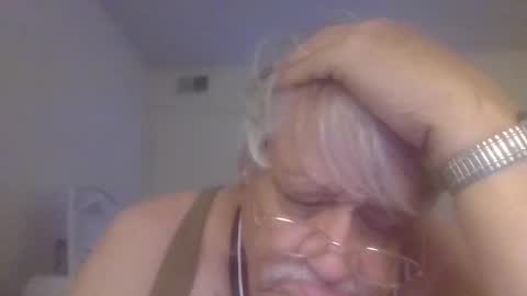 beautytomyeyes online show from November 12, 2:36 am