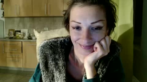 Raluca online show from September 25, 6:15 pm