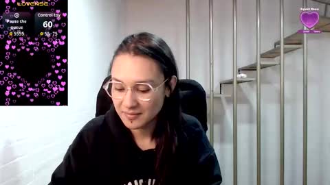 Snapshot of beckdymon chatting on September 28, 10:41 pm Daniela online show from September 28, 10:41 pm