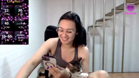 Snapshot of beckdymon chatting on October 7, 1:56 am Daniela online show from October 7, 1:56 am