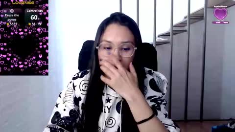 Snapshot of beckdymon chatting on October 1, 8:30 pm Daniela online show from October 1, 8:30 pm