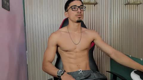 becker2_ online show from January 13, 3:42 pm