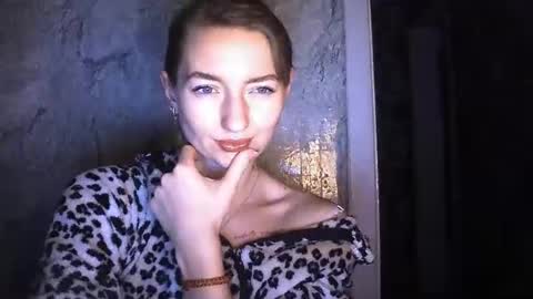 BeckiXJewel online show from February 24, 8:47 pm