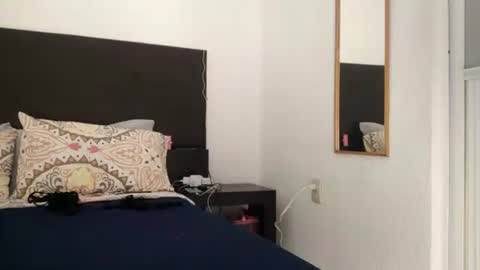 BECKY BOO  online show from March 3, 5:03 am