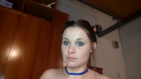 Snapshot of becky2994 chatting on October 1, 7:29 am BECKY BOO online show from October 1, 7:29 am