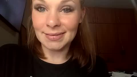 BECKY BOO  online show from July 1, 3:15 am