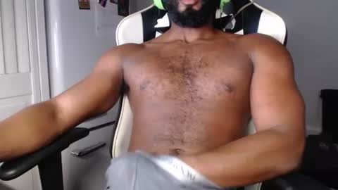 beefyhairyjock online show from November 9, 10:23 pm