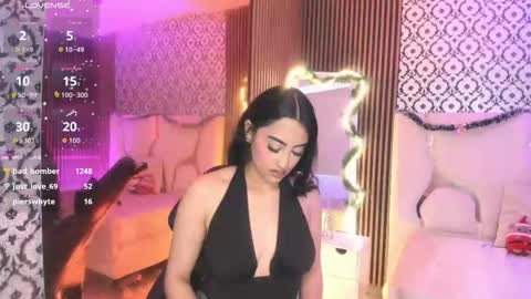 BELLA online show from December 2, 3:32 pm