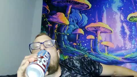 Snapshot of beercanthickness chatting on September 29, 3:16 am Dunkindaddy online show from September 29, 3:16 am