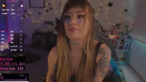       online show from October 8, 5:52 pm