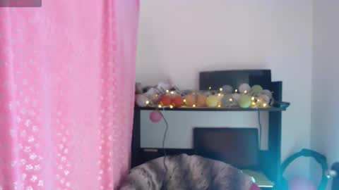 bekkasquirt online show from April 10, 4:23 pm