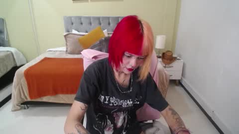 Bela online show from December 15, 1:07 pm