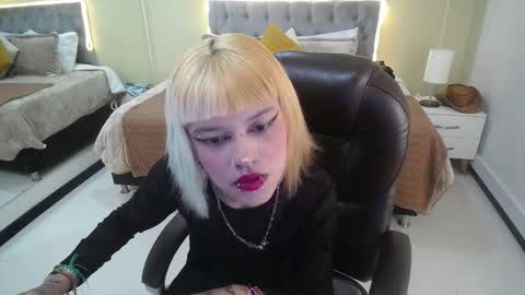 Bela online show from December 2, 1:53 pm