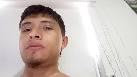 belcebu472402 online show from May 10, 3:51 pm