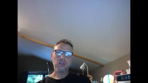 Snapshot of belgianordenary chatting on October 3, 7:27 am belgianordenary online show from October 3, 7:27 am