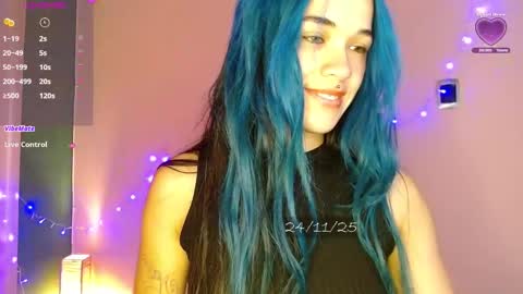   online show from November 24, 3:43 pm