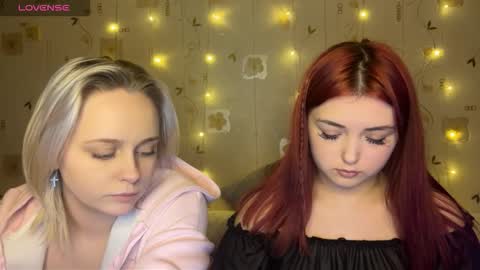 bella_and_alice online show from January 18, 6:17 pm