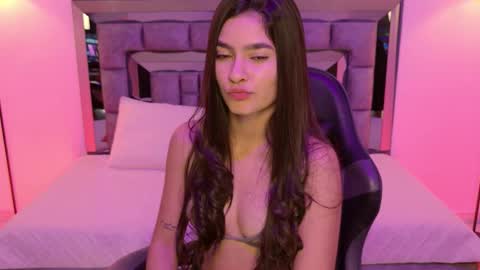 Bella  online show from November 29, 4:20 am