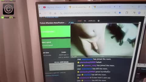 Snapshot of bella_harper92 chatting on September 28, 5:22 pm bella_harper92 online show from September 28, 5:22 pm