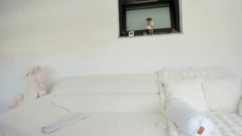 Anna  online show from April 7, 11:34 am