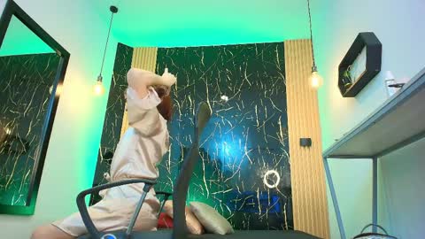     online show from April 2, 7:54 pm