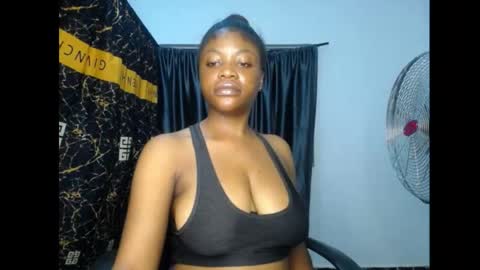 bella online show from April 17, 11:07 pm