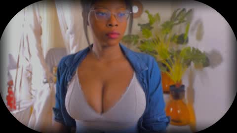 Bellah Blakes-Sarah Scrumptious Lee online show from September 23, 1:16 pm