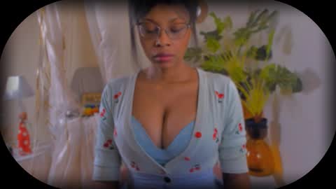 Bellah Blakes-Sarah Scrumptious Lee online show from October 10, 2:06 am