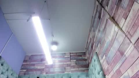 bellalovee_ online show from February 21, 6:27 am