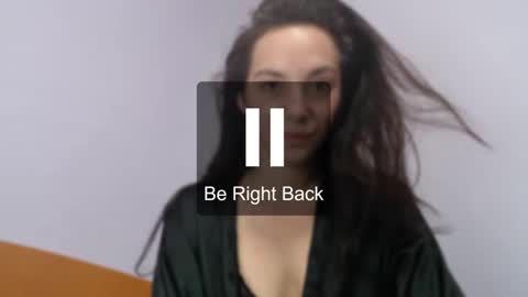 Snapshot of bellaqueen0701 chatting on February 10, 8:10 pm bellaqueen0701 online show from February 10, 8:10 pm