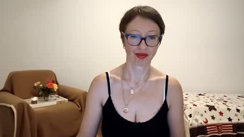 Emma online show from July 17, 7:49 pm