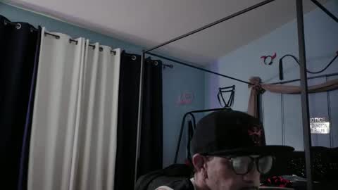 Bellaskeykeeper online show from March 27, 9:10 am