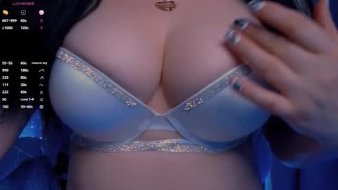 Hello I am kind friendly and cute girl online show from September 27, 11:13 pm