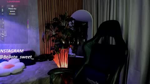  Bella  online show from January 16, 5:05 am