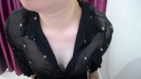 Belly online show from October 6, 3:02 am