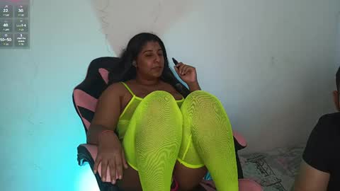 Your New Girlfriend online show from April 11, 2:05 am