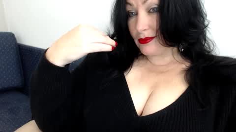 beluckynow online show from May 4, 7:42 pm
