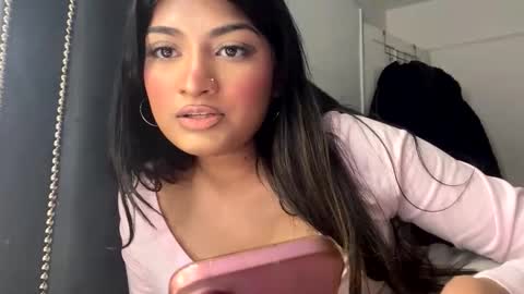 bengalibaddie7_x online show from May 17, 11:58 pm