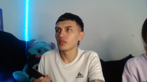 Tiffany and Bengie online show from November 11, 3:20 am